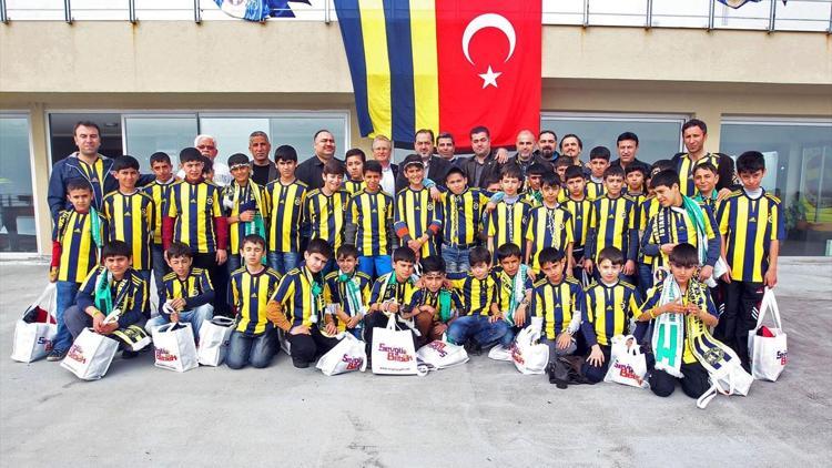 Diyarbakırlı çocuklar Fenerbahçenin konuğu oldu