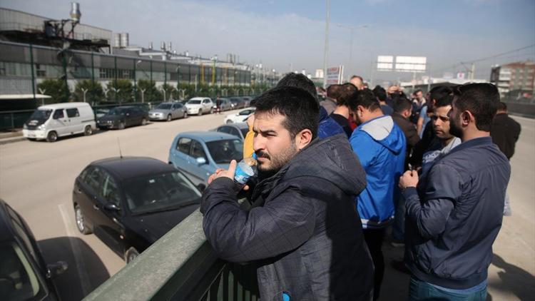 Oyak Renault önünde işçi eylemi