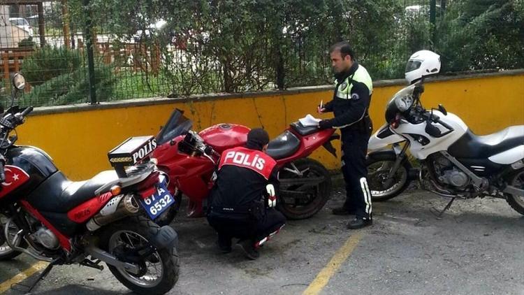 Çalıntı motosikletle kaçmak isterken yakalandı