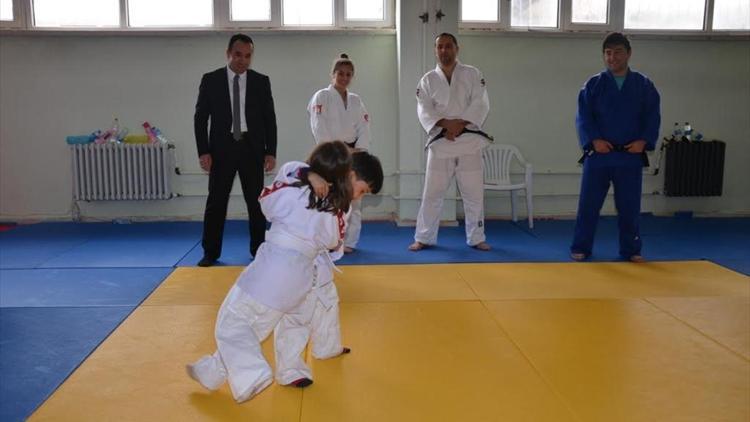 Bilecikte judo antrenmanları