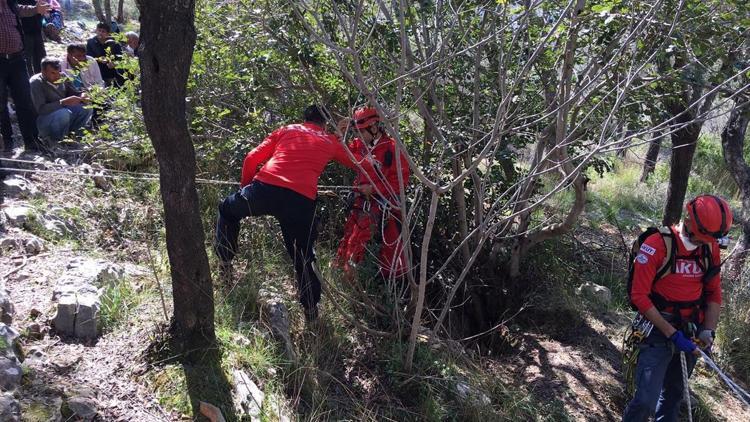 Antalyadaki bir mağarada insan kemiği bulundu