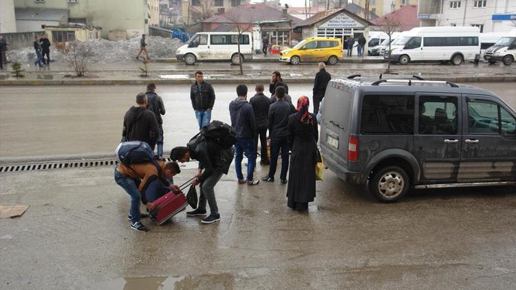 Yüksekovada PKK baskısı göçe zorluyor