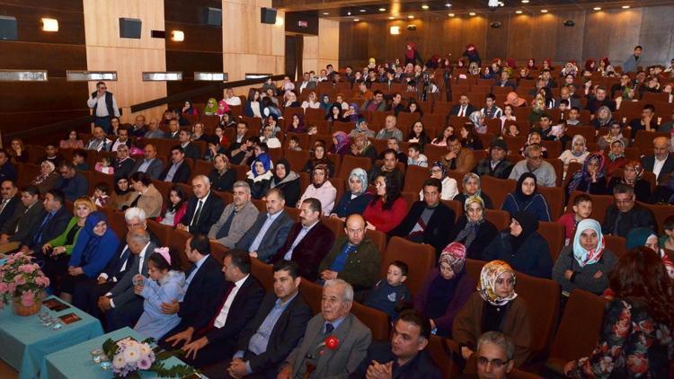 İstiklal Marşının Kabulü ve Mehmet Akif Ersoyu Anma