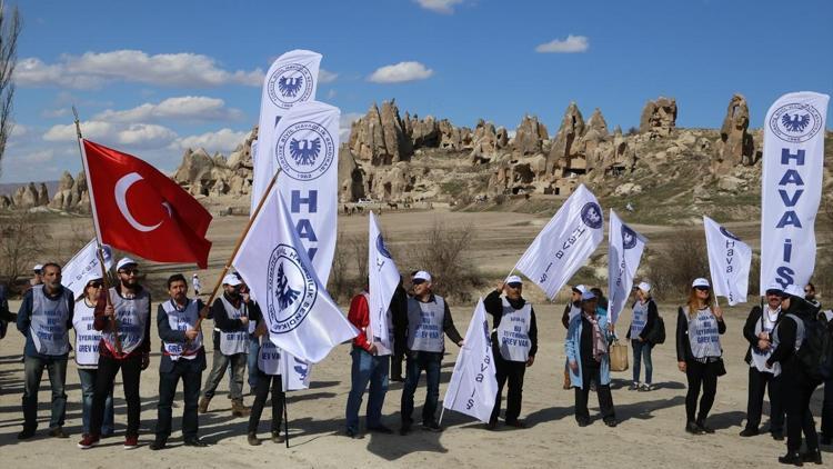 Nevşehirdeki sıcak hava balonu işçilerinin grevi