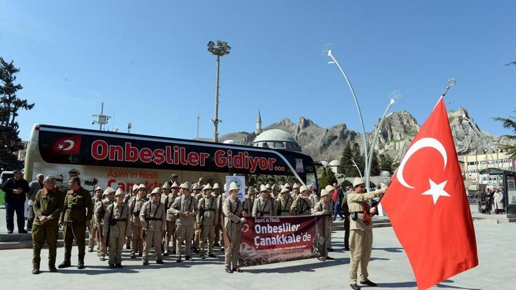 Onbeşliler Çanakkale yolunda