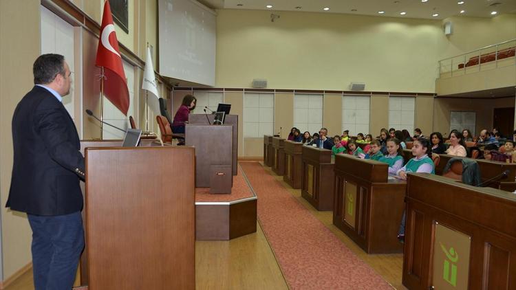 Tepebaşı Belediyesinden Çevre Çocuk Meclisi Çalıştayı