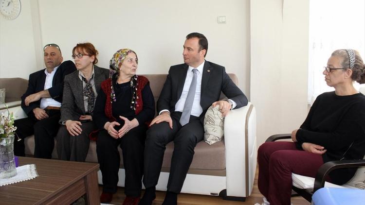 AK Parti Milletvekili Solmazdan şehit ailelerine ziyaret