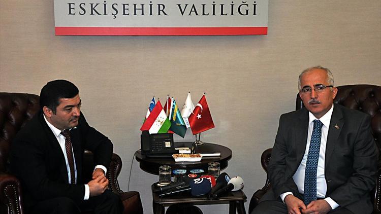 Tacikistanın Ankara Büyükelçisi Şaripov, Eskişehirde