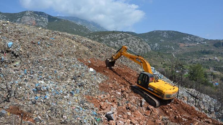 Alanyada kapatılan çöplüklere ağaç dikilecek