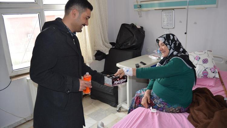 Sason Arap-Derden hasta yaşlılara ziyaret