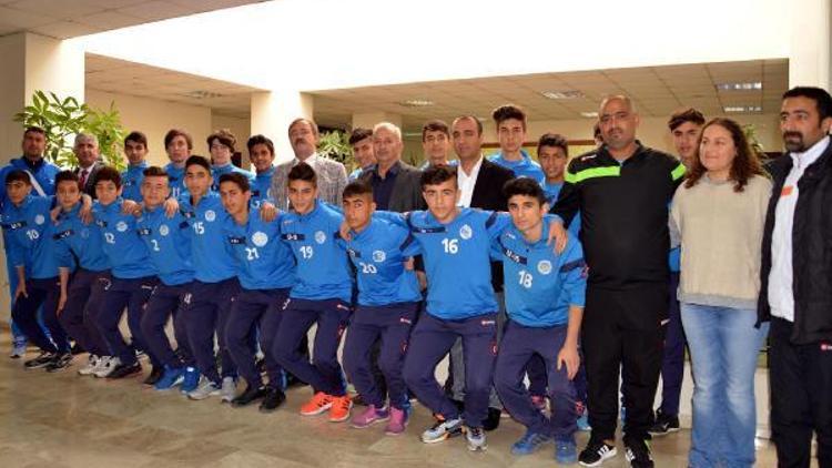 Akdeniz Belediyespor U15te Türkiye şampiyonluğu hedefliyor