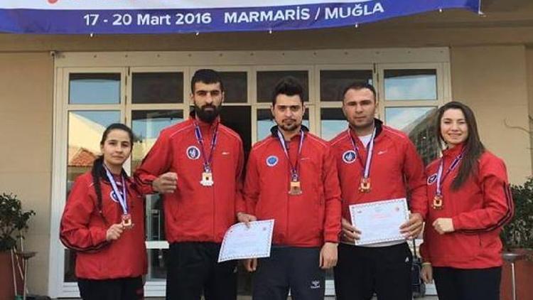 Kırıkkale Üniversitesi sporda başarıya koşuyor