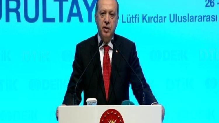 Cumhurbaşkanı Erdoğandan Dündar ve Gülün duruşmasına gelen başkonsoloslara tepki