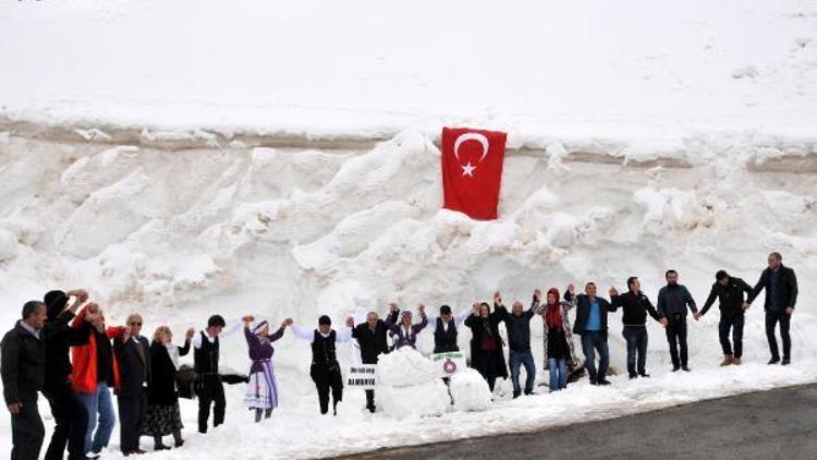 Ovit Dağı’nda barış ve kardeşlik halkası rekoru denenecek