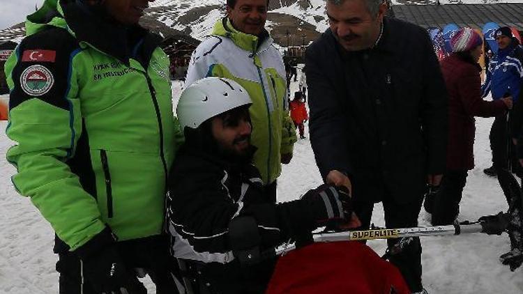 Engeliler Ulusal Kar Festivaline 200 engelli katıldı