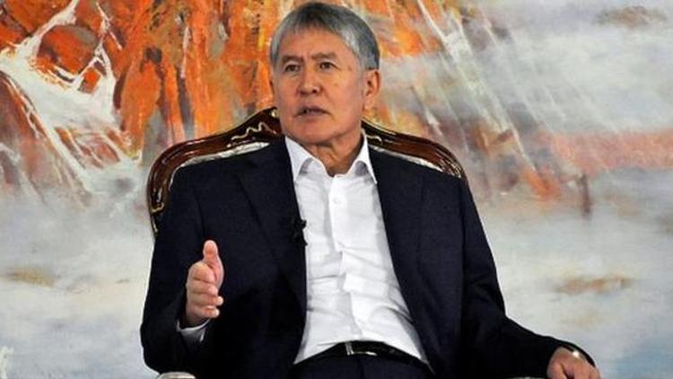 Kırgızistan Cumhurbaşkanı Atambayevden mini etek çıkışı