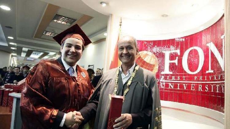 Makedonyanın ilk özel üniversitesinden Türk öğrenciler mezun oldu