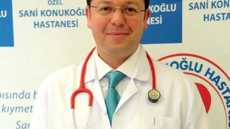 Doktor Almacıoğlu, hasta kabulüne başladı
