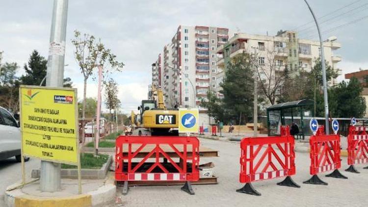 Başkan Çiftçi Siverek’te çalışmaları denetledi