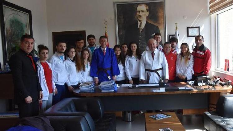 Judo milli takımından Başkan Albayrak’a ziyaret