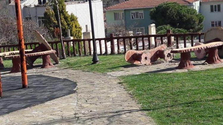 Geliboluda çocuk parkı tahrip edildi
