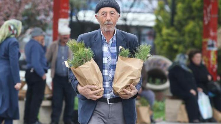 Yeşil bir Sincan için 15 bin fidan dağıtıldı