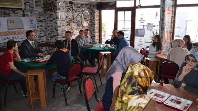 Rize’de kahvehanelerde okuma etkinliği başlatıldı