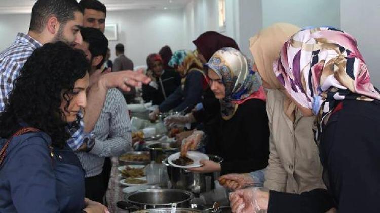 Bu kermesin geliri öğrencilere