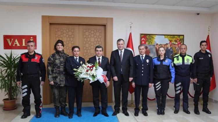 Emniyet Müdürü Kulular ve polis heyetinden Valiye ziyaret