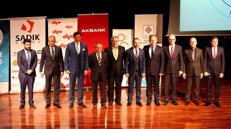 Üniversiteli gençlere girişimcilik ve liderliği anlattılar