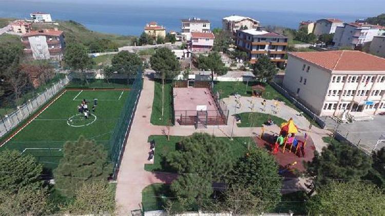 Karaburun Parkı Hizmete Açıldı