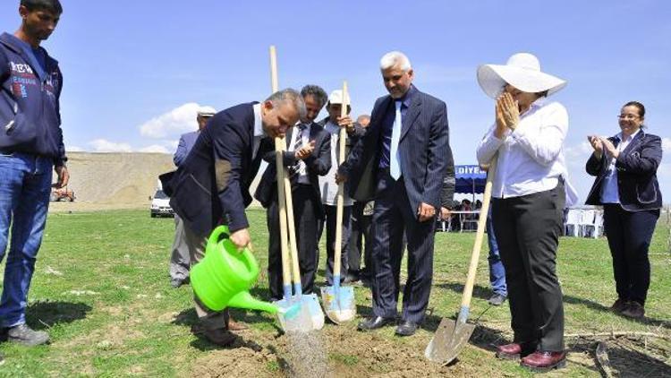 Kazan Belediyesi ve Gazi Üniversitesinden Hatıra Ormanı