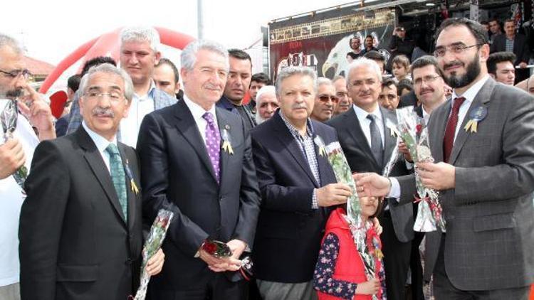 Kutlu Doğum, Cumhuriyet Meydanında kutlandı