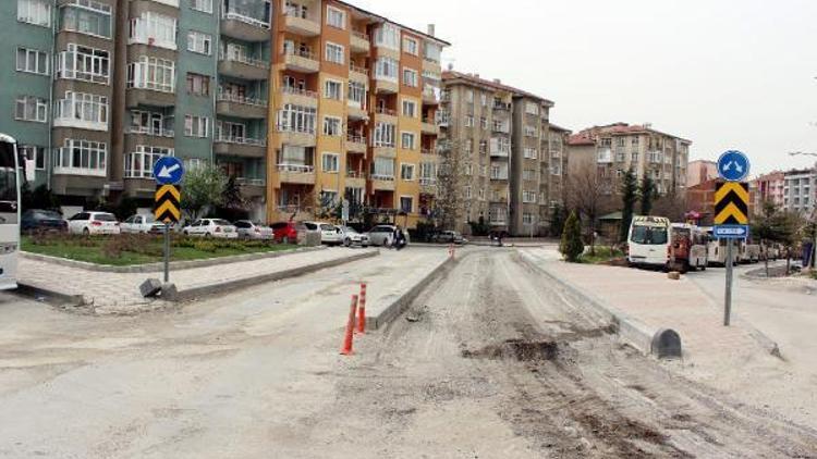 Yozgat Belediyesi yol çalışmalarına hız verdi