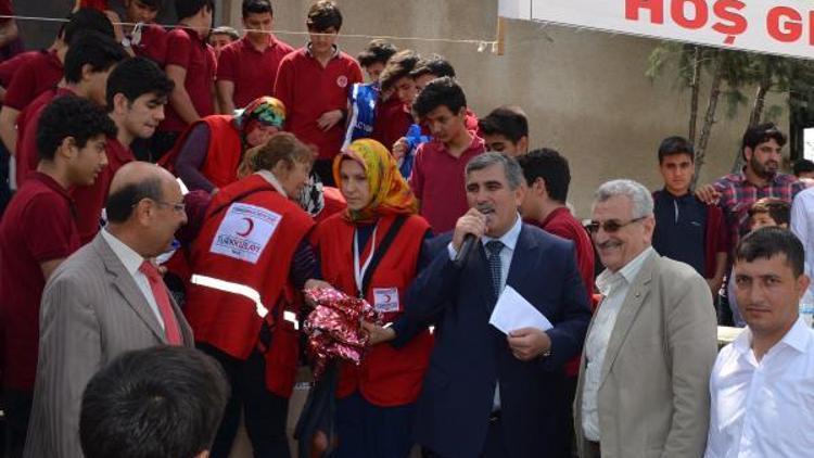 Kızılay, Kayalı Köyü çocuklarını sevindirdi