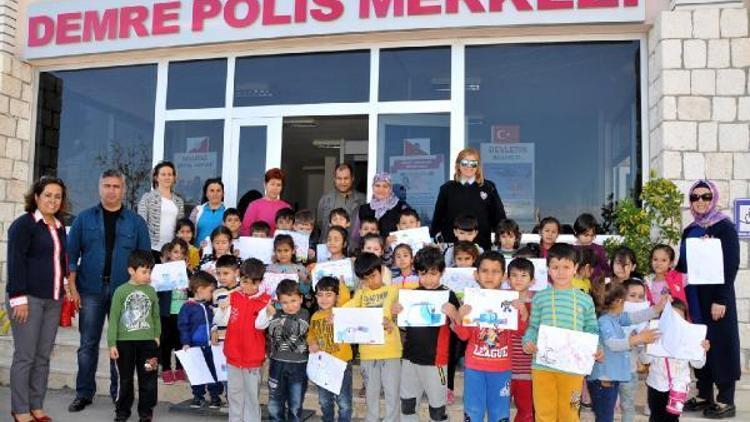 Anasınıfı öğrencilerinden Polis Merkezine ziyaret