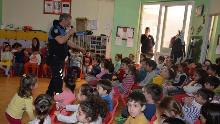 Manisalı minikler Kanka Polis ile eğitiliyor