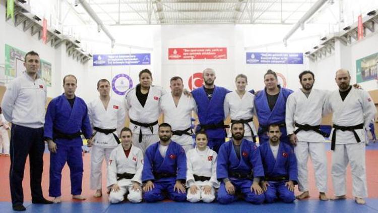 Kağıtsporlu iki sporcu Avrupa Judo Şampiyonasında yer alacak