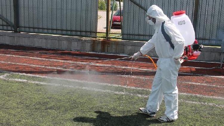 Futbol sahalarına antibakteriyel bakım