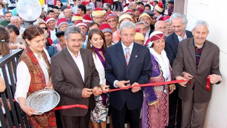 Kumlucada Tarım ve Seracılık Festivali etkinlikleri sürüyor