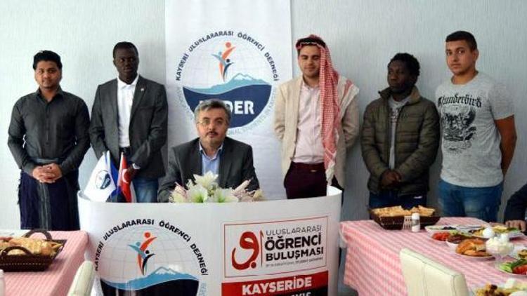 Misafir öğrenciler, Kayseride ülkelerini tanıtacak