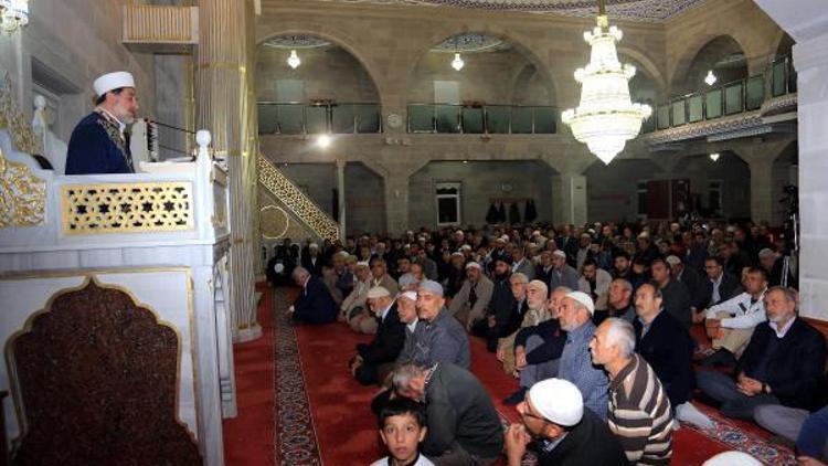 Sultanahmet Camii Emekli İmamı Emrullah Hatipoğludan Talasta üç sohbet