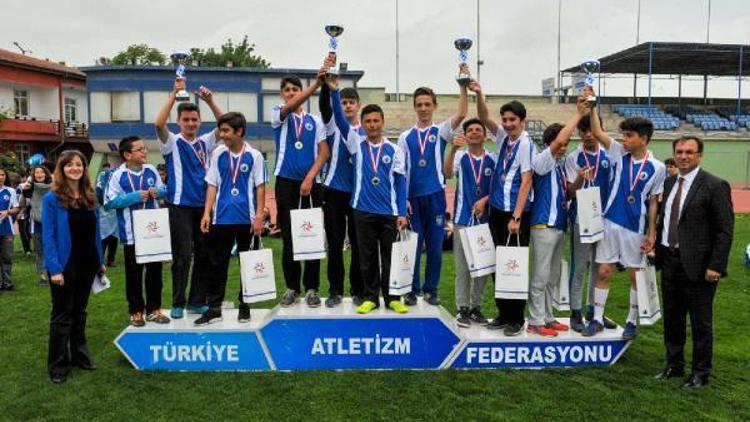 Gençlik Koşusunun kazananı Altındağlı çocuklar