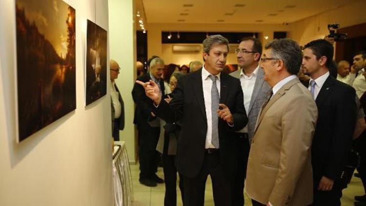 Kadir İstifçinin fotoğraf sergisi ETO Sanat Galerisinde