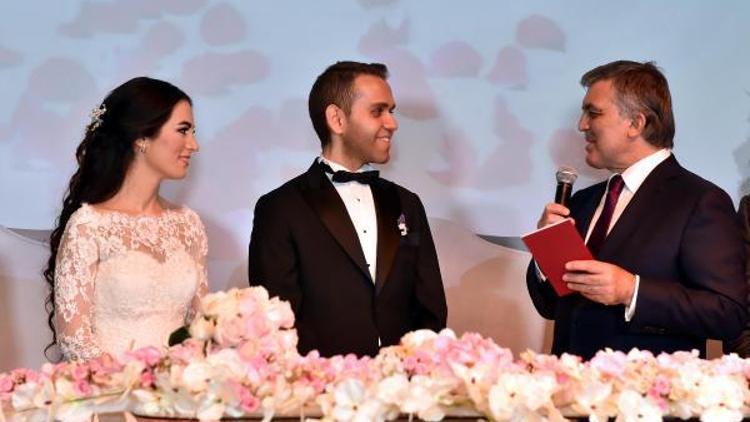 11. Cumhurbaşkanı Gül, memleketinde nikah şahidi oldu