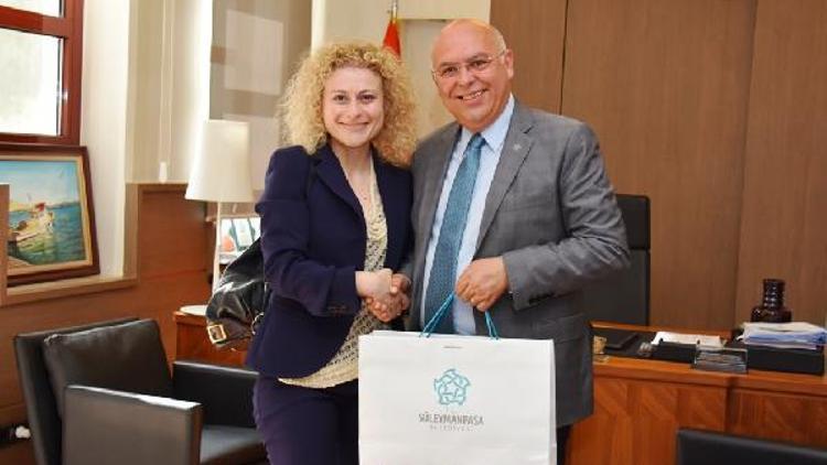 Yunanistan Edirne Konsolosu Charitidou, Başkan Eşkinat’ı ziyaret etti