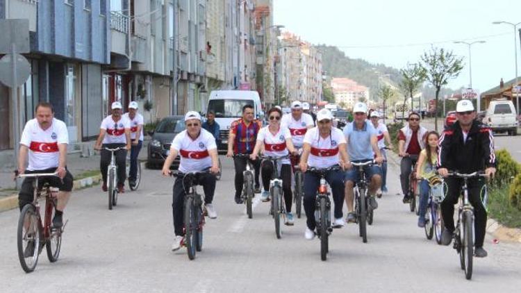 Sağlıklı yaşam ve obezite için pedal çevirdiler