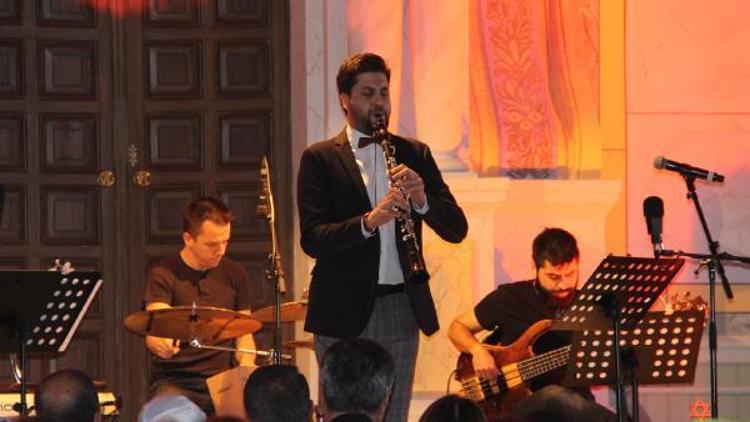Dünyaca ünlü Klarnet Virtüözü Feidman ile Serkan Çağrı Sinagog’da konser