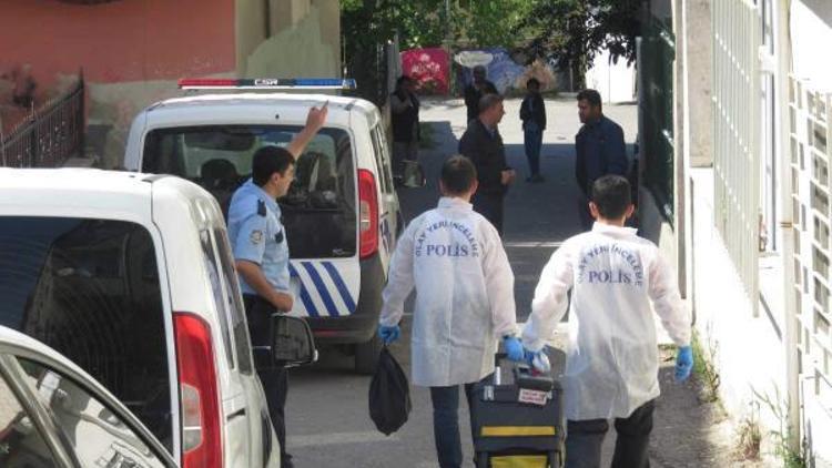 Polisi arayıp oğlumu öldürdüm dedi