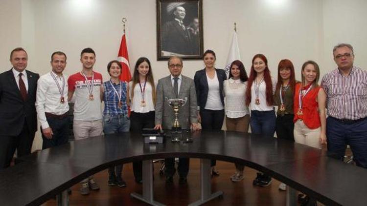 PAÜ step takımı Türkiye Şampiyonu